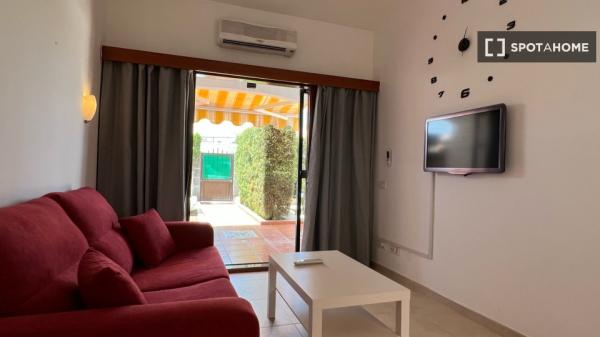 Estudio en alquiler en San Bartolomé de Tirajana