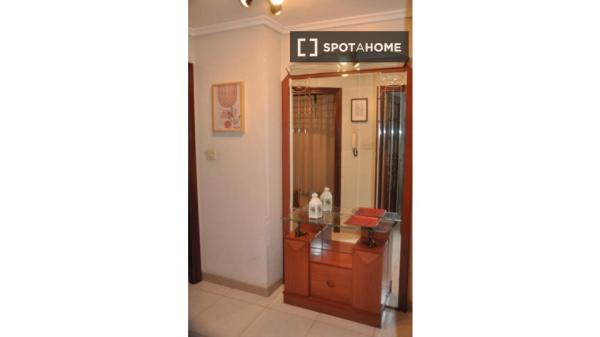 Piso de 3 habitaciones en alquiler en Lalín