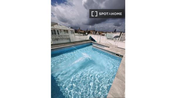 Apartamento de 1 dormitorio en alquiler en Santa Catalina, Sevilla