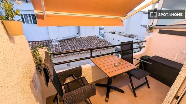 Apartamento en alquiler en Torrevieja, Alicante