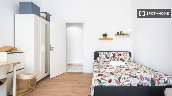 Habitación en piso compartido en alquiler, Alicante