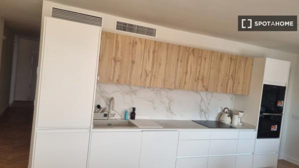 Piso en alquiler de 2 habitaciones en La Unión, Málaga