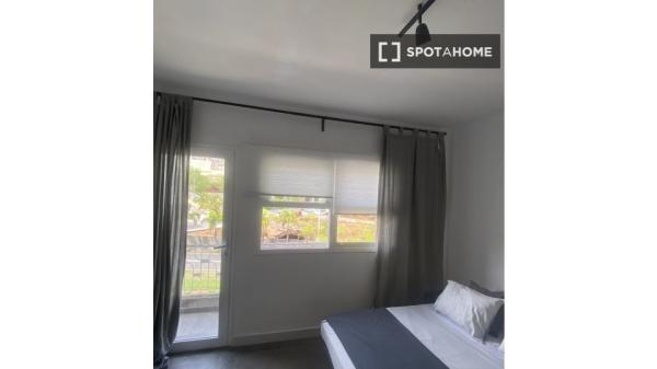 Room in shared apartment in Santa Cruz de Tenerife
