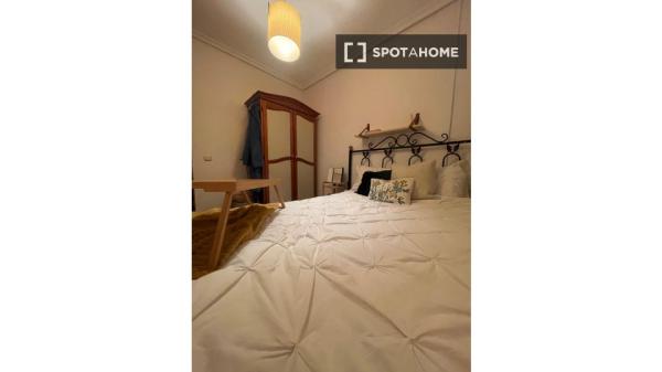 Chambre à louer à Antiguo, Saint-Sébastien