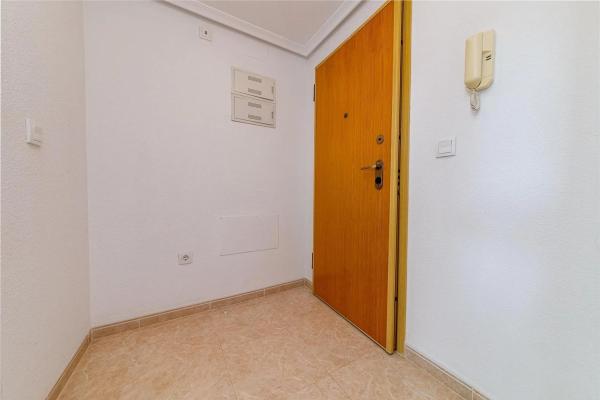 Piso en calle Pavo Real, 60