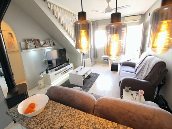 Chalet adosado en calle la Boheme