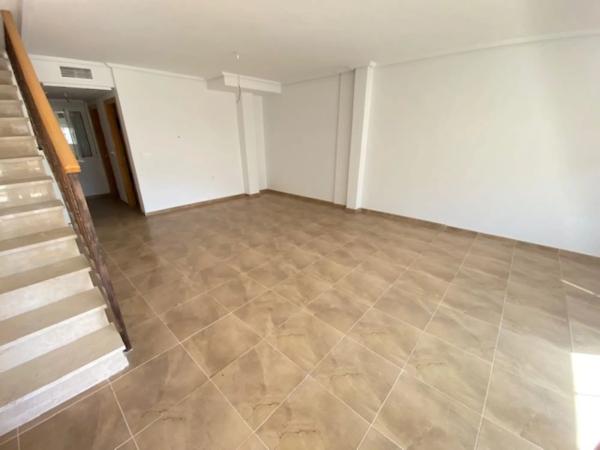 Piso en calle Escuelas r Bon