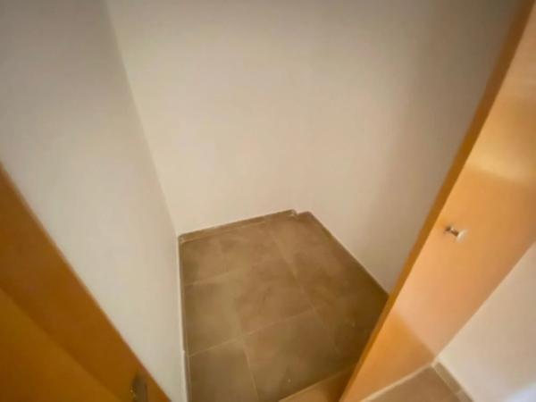 Piso en calle Escuelas r Bon