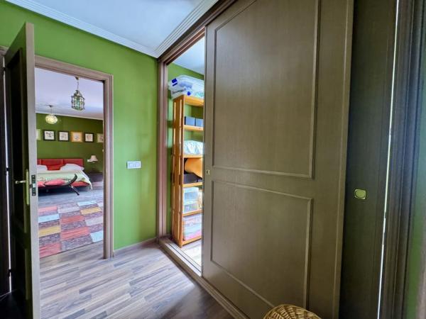 Casa independiente en calle Torre de Pisa