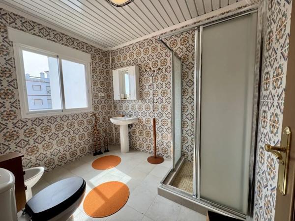 Casa independiente en calle Torre de Pisa