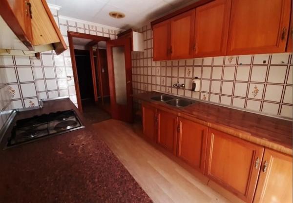 Piso en calle Santa Lucía