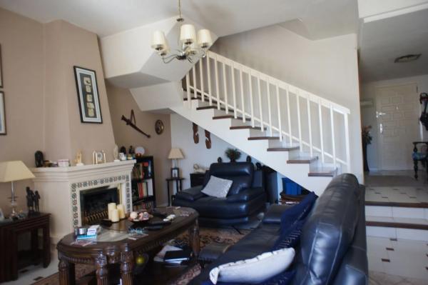 Chalet adosado en calle Manuel de Falla