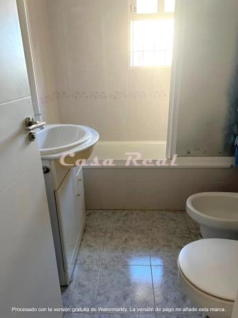 Chalet pareado en calle Guapiles, 1