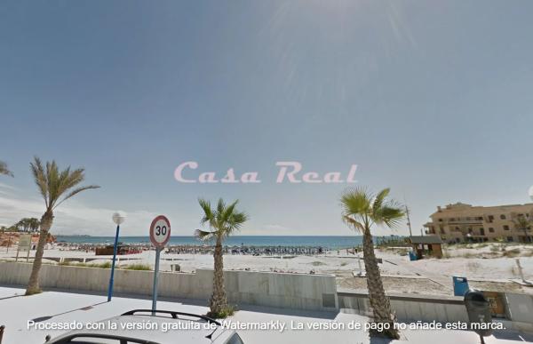 Chalet pareado en calle Guapiles, 1