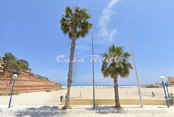 Chalet pareado en calle Guapiles, 1