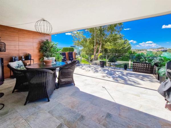 Piso en calle Estrecho de Bonifacio