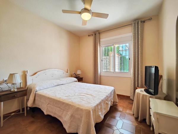 Chalet adosado en calle Isla Ibiza s/n