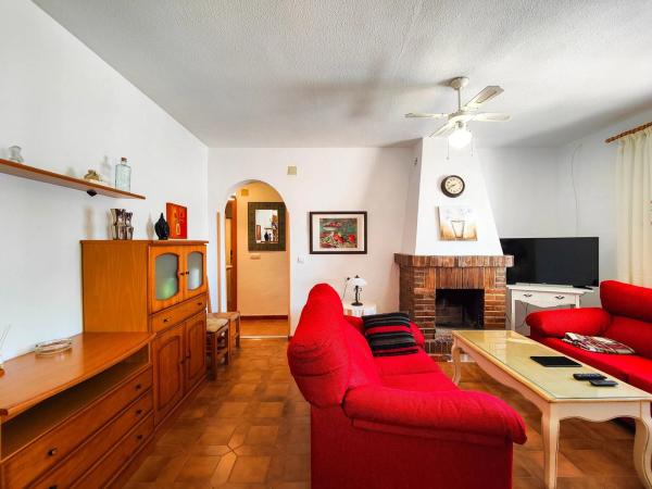 Chalet adosado en calle Isla Ibiza s/n