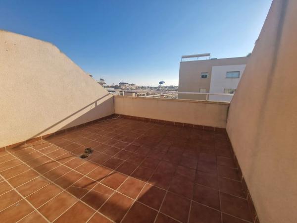 Chalet adosado en cilantro