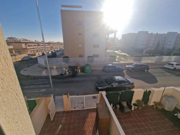 Chalet adosado en cilantro