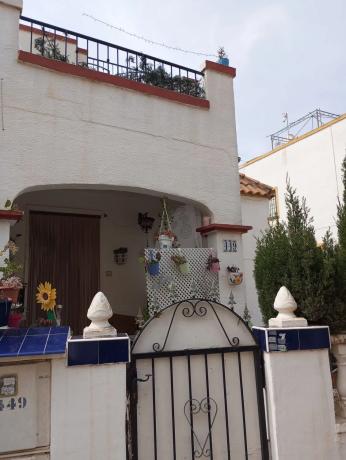 Chalet pareado en arco Iris s/n