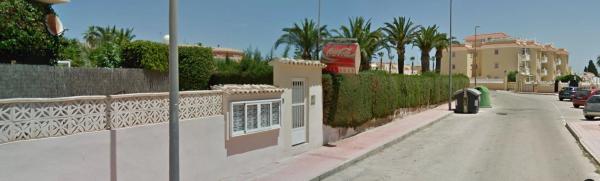 Chalet pareado en arco Iris s/n