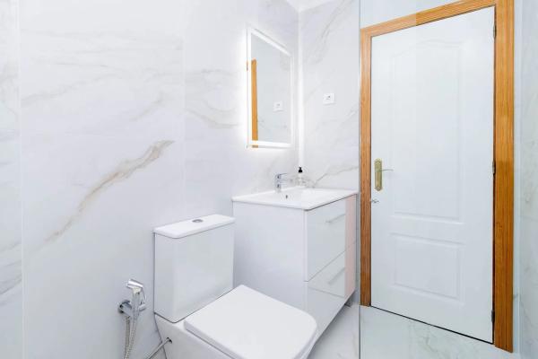 Chalet adosado en calle Colon