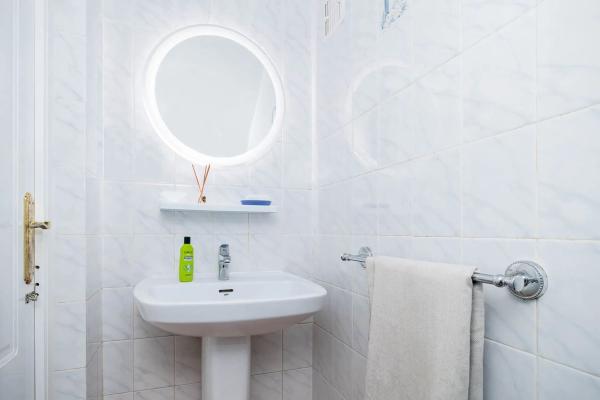 Chalet adosado en calle Colon