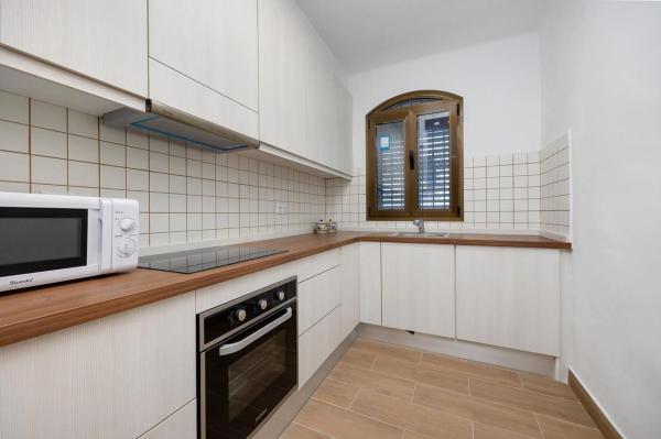 Chalet pareado en calle Manuel de Falla