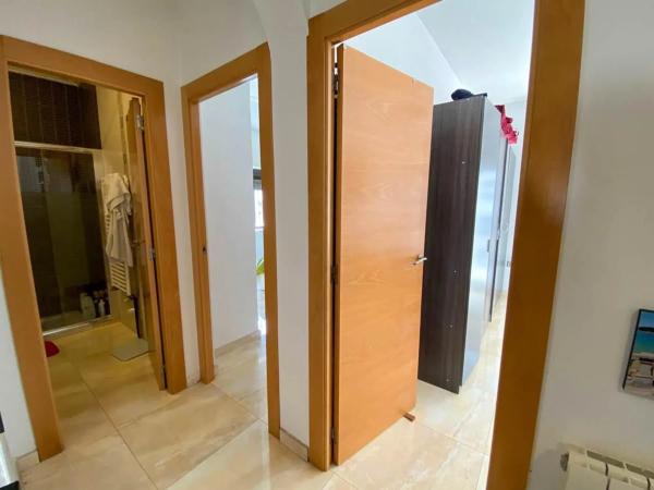 Casa independiente en calle Relámpago Bal