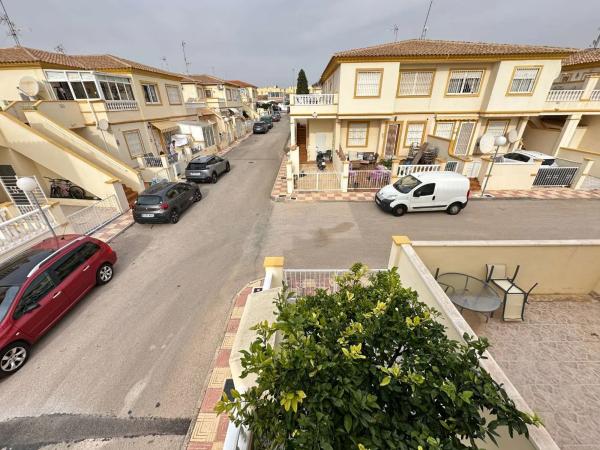 Ático en Barrio Playa Flamenca