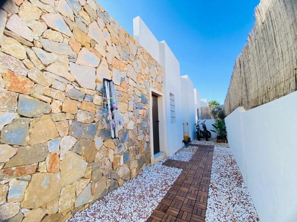 Casa independiente en calle Jónico