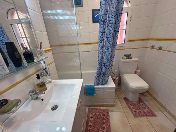 Casa independiente en calle Niágara