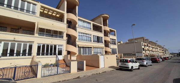 Ático en Barrio Los Balcones y los Altos