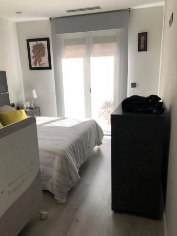 Piso en plaza de la Anunciación, 2