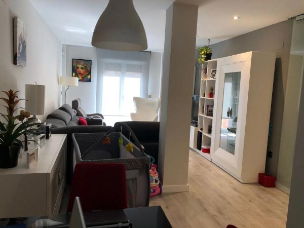 Piso en plaza de la Anunciación, 2