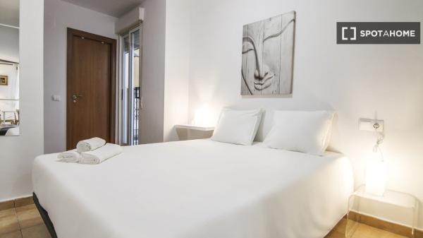 Estudio en alquiler en Cabanyal-Canyamelar, Valencia