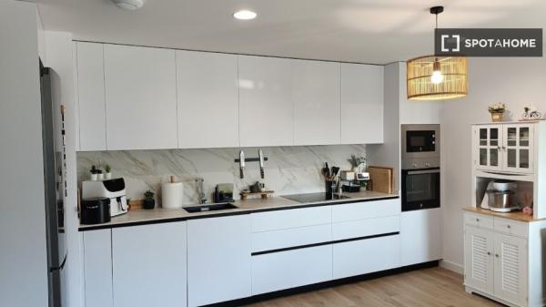 Zimmer in Wohngemeinschaft zu vermieten in Alcalá de Henares