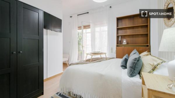 Habitación en piso compartido en alquiler en Trafalgar, Madrid