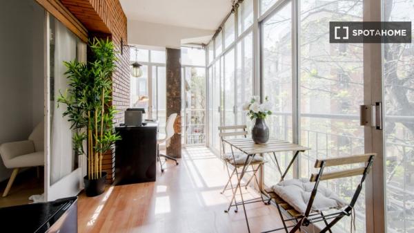 Habitación en piso compartido en alquiler en Trafalgar, Madrid