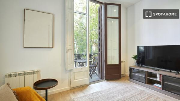 Piso en alquiler de 2 habitaciones, La Dreta de l'Eixample