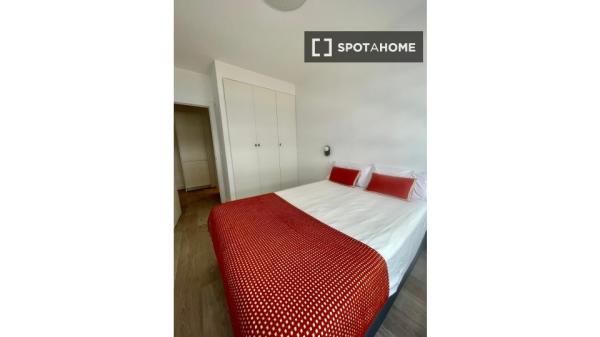 Piso de 3 habitaciones en alquiler en Amara Berri, San Sebastián