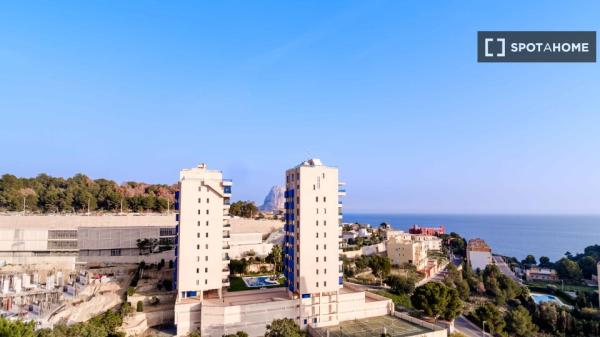 Apartamento de 2 dormitorios en alquiler en Calp, Alicante