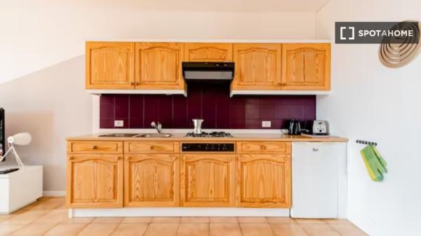 Apartamento de 2 habitaciones en alquiler en Arona, Santa Cruz