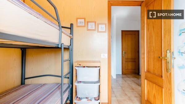 Apartamento de 2 habitaciones en alquiler en Arona, Santa Cruz