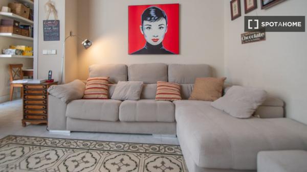 Piso de 3 dormitorios en alquiler en San Francisco-Mina, Cádiz