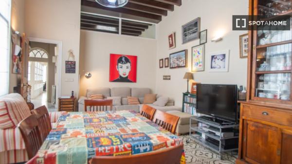 Piso de 3 dormitorios en alquiler en San Francisco-Mina, Cádiz