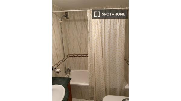 Room in shared flat for rent in Oliveros, Almería