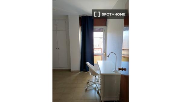 Habitación en piso compartido en alquiler en Oliveros, Almería