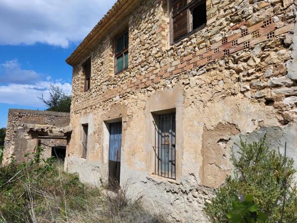 Terreno en Partida Casas del Archs